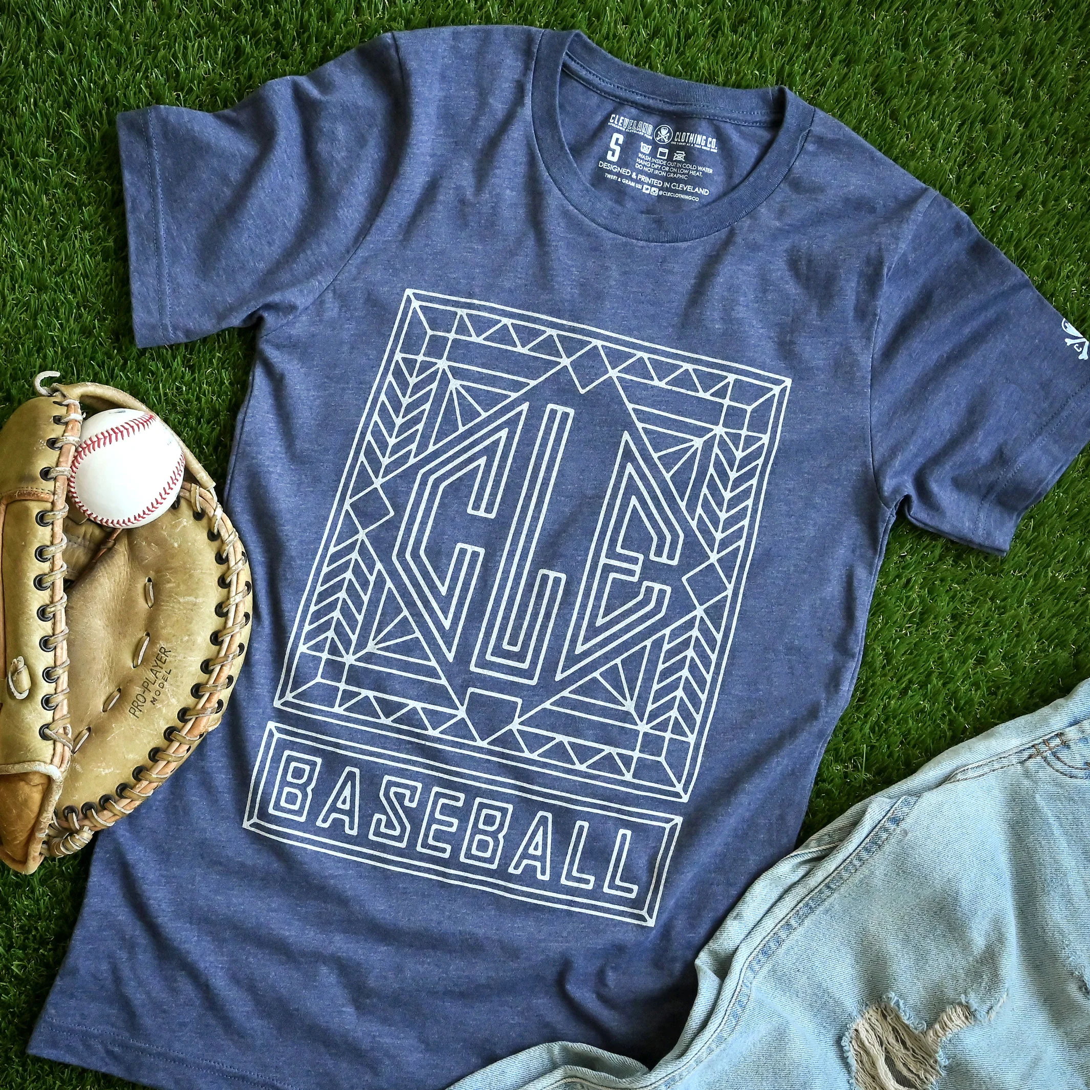 CLE Baseball Art Deco - Mens/Unisex Crew T-Shirt - Image 2