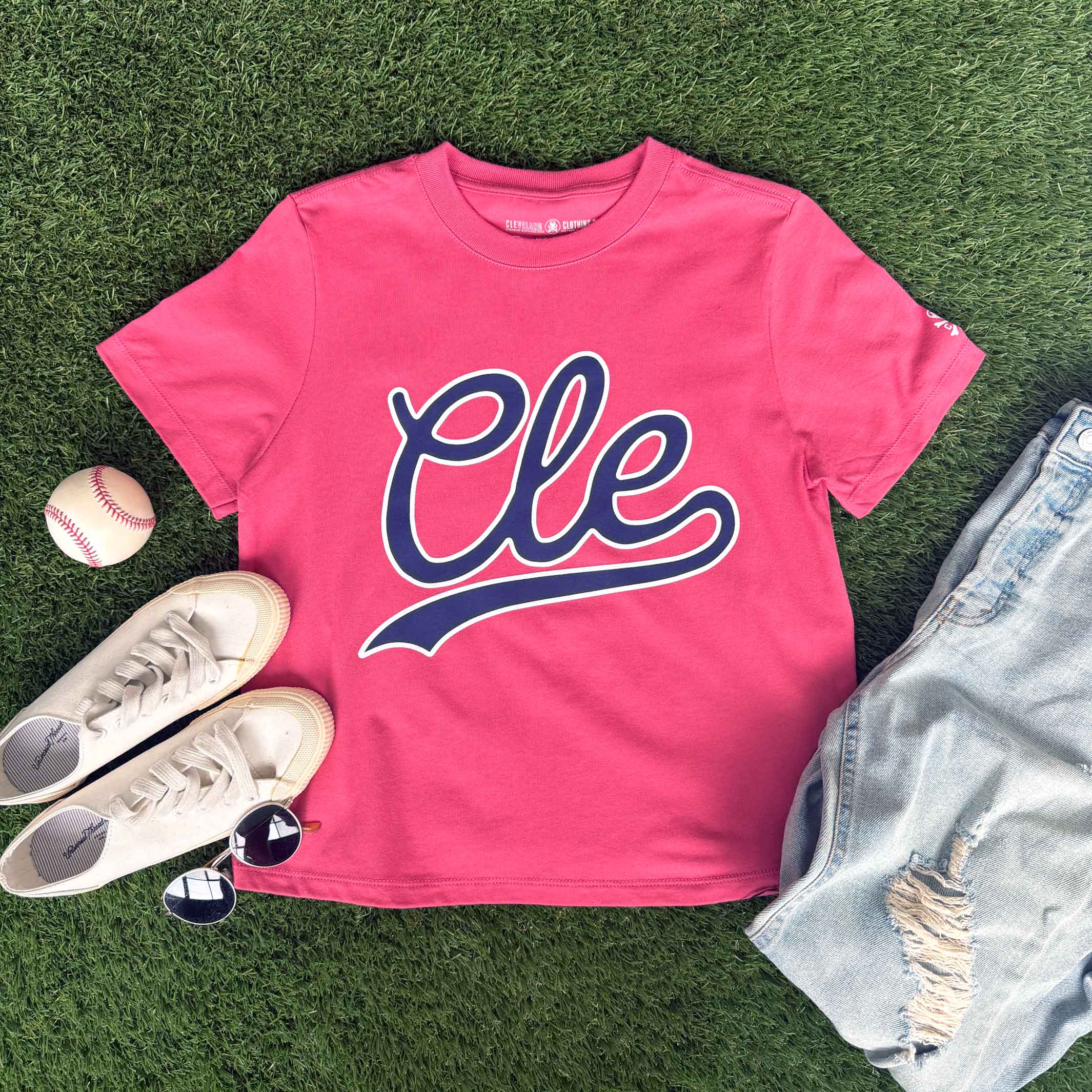 CLE Script Cleveland Baseball - Womens Heavyweight Boxy Tee - Image 2